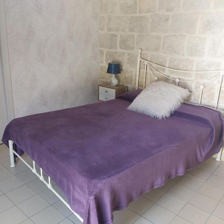 One Bedroom Apartment Qormi エクステリア 写真